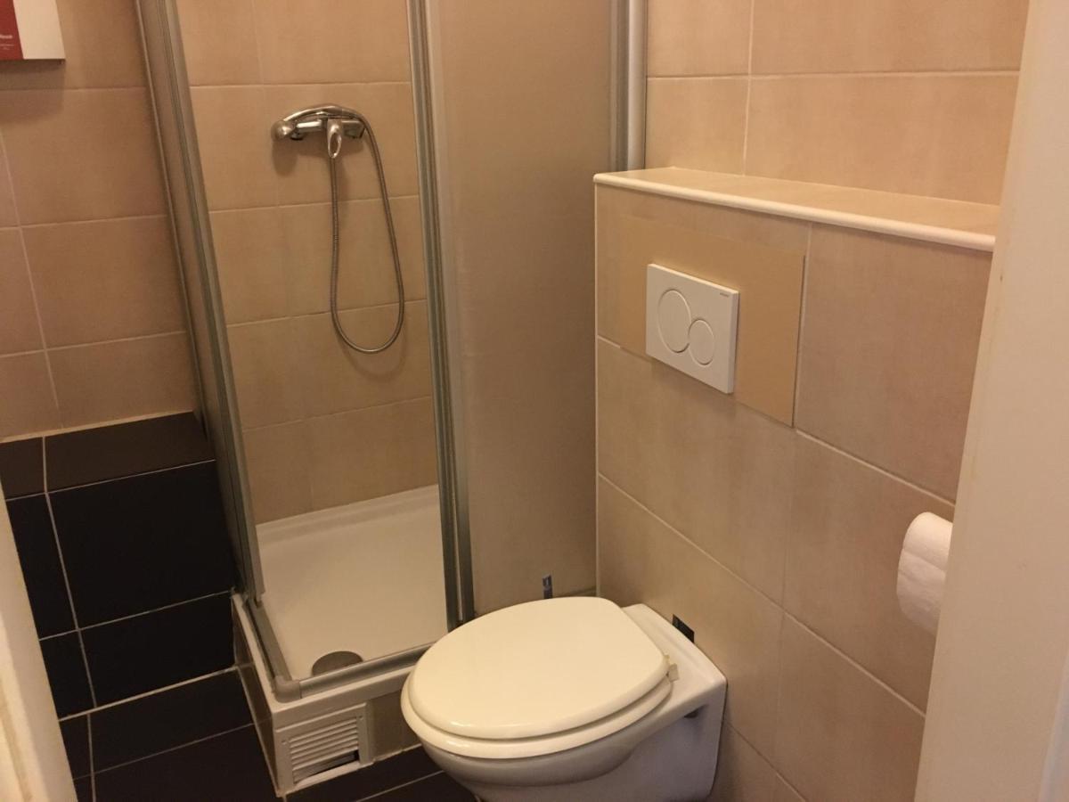 Ferienwohnung Macfewo Im Zentrum Von Mayen Exterior foto