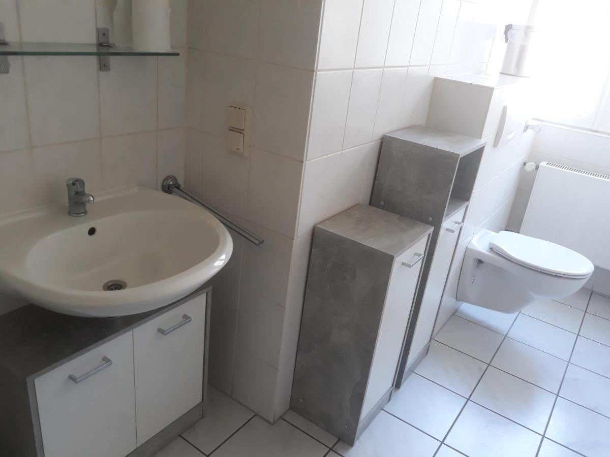 Ferienwohnung Macfewo Im Zentrum Von Mayen Exterior foto