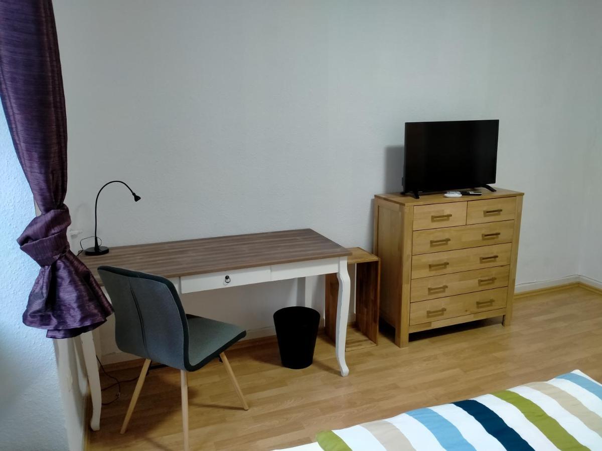 Ferienwohnung Macfewo Im Zentrum Von Mayen Exterior foto
